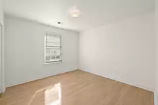 1093 King St, Charleston, SC 29403 - Photo 6