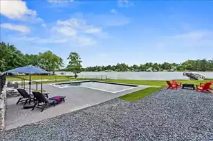 1317 Lakeview Dr, Manning, SC 29102 - Photo 12