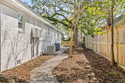 210 Live Oak Avenue, Charleston, SC 29407 - Photo 34