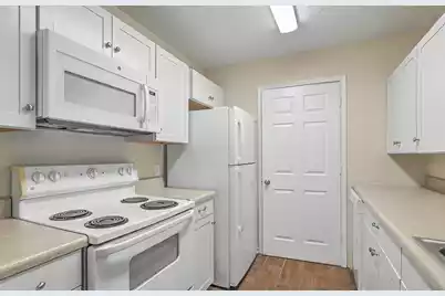 2011 Highway 17 N #Unit 1400B, Mount Pleasant, SC 29466 - Photo 14