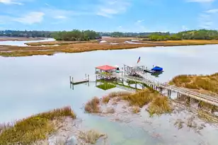 2725 Parkers Landing Rd, Mount Pleasant, SC 29466 - Photo 4