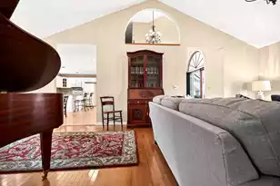 104 Glasgow Cir, Summerville, SC 29483 - Photo 8