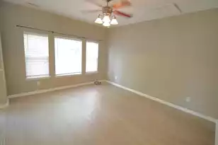 102 Chestnut Oaks Ct, Ladson, SC 29456 - Photo 2