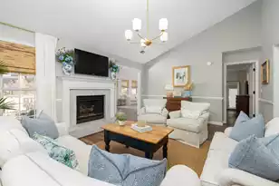 741 Veron Pl, Mount Pleasant, SC 29464 - Photo 2