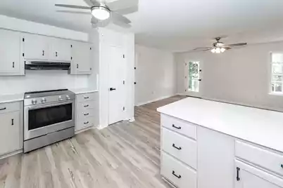 146 Highland Avenue, Summerville, SC 29486 - Photo 10