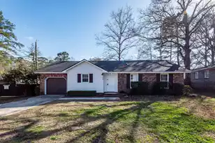 146 Highland Ave, Summerville, SC 29486 - Photo 1
