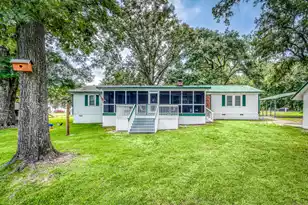 538 Castlebury Rd, Walterboro, SC 29488 - Photo 1