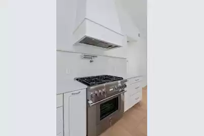 914 Cliffwood Drive, Mount Pleasant, SC 29464 - Photo 18