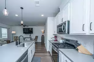 415 Navona Dr, Summerville, SC 29486 - Photo 10