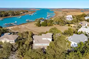 27 Waterway Island Dr, Isle Of Palms, SC 29451 - Photo 1
