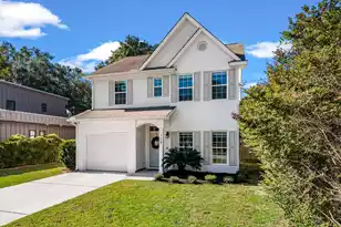 729 Spark St, Mount Pleasant, SC 29464 - Photo 4