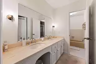 506 Witherspoon St, Kingstree, SC 29556 - Photo 12