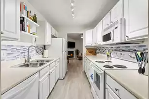 8045 Vermont Rd, North Charleston, SC 29418 - Photo 10