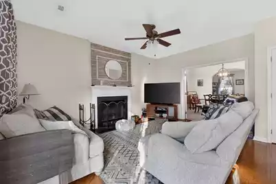 4803 Red Maple Circle E, Summerville, SC 29485 - Photo 12