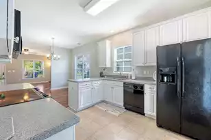 111 Foxglove Ave, Summerville, SC 29483 - Photo 16
