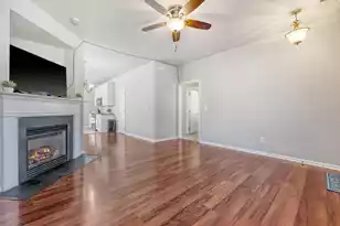 111 Foxglove Ave, Summerville, SC 29483 - Photo 8