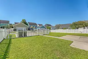 111 Foxglove Ave, Summerville, SC 29483 - Photo 40