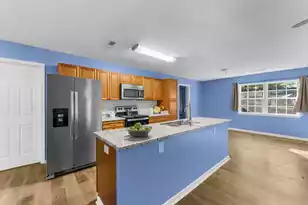 300 Logan Dr, Summerville, SC 29483 - Photo 12