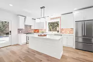 2608 Boyer St, Beaufort, SC 29902 - Photo 8