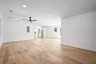 2608 Boyer St, Beaufort, SC 29902 - Photo 6