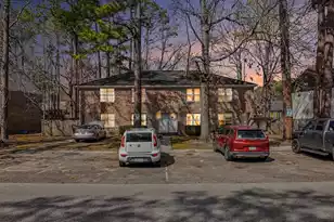 406 Crestview Dr, Summerville, SC 29485 - Photo 2