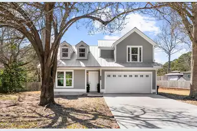 1483 Diamond Boulevard, Mount Pleasant, SC 29466 - Photo 1