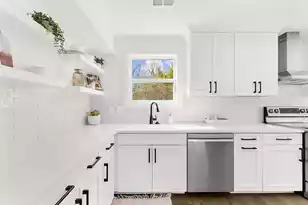 1483 Diamond Blvd, Mount Pleasant, SC 29466 - Photo 16