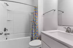 1624 Prince Edward St, Mount Pleasant, SC 29466 - Photo 24