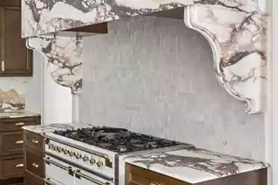 747 Hill St, Mount Pleasant, SC 29464 - Photo 4