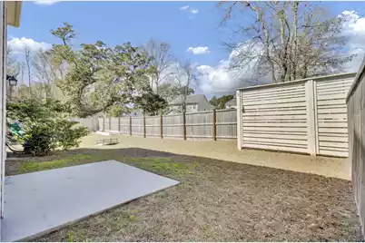 3889 Sawmill Court, Mount Pleasant, SC 29429 - Photo 8