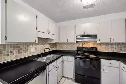 6280 Rolling Fork Road #H, North Charleston, SC 29406 - Photo 10