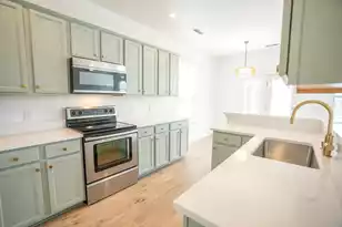 243 Cameron St, Summerville, SC 29486 - Photo 1