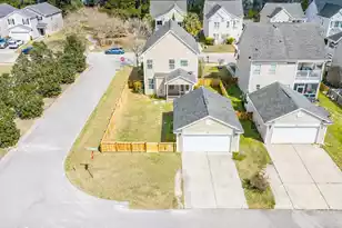 243 Cameron St, Summerville, SC 29486 - Photo 30