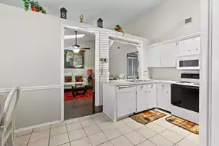 153 Tabby Creek Cir, Summerville, SC 29486 - Photo 8