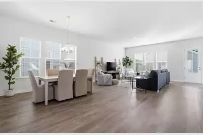 511 Commodore Way N, Summerville, SC 29483 - Photo 10