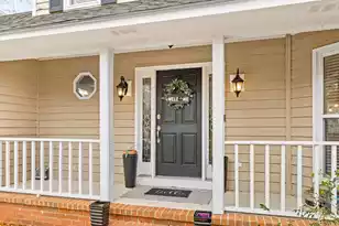 486 Mt Royall Dr, Mount Pleasant, SC 29464 - Photo 2