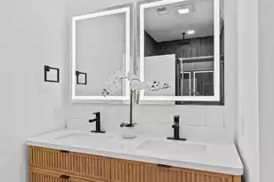 1992 Forest Ave, North Charleston, SC 29405 - Photo 32