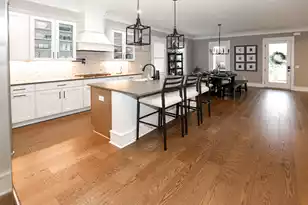 219 Chapin St, Greenville, SC 29605 - Photo 10