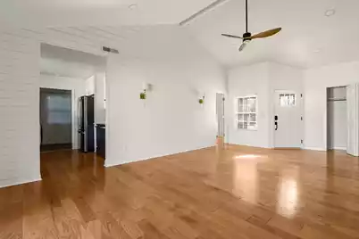 1127 Snap Dragon Court, Mount Pleasant, SC 29464 - Photo 4