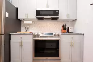 500 Bucksley Ln, Daniel Island, SC 29492 - Photo 2