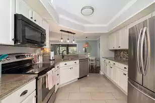 1716 Villa Maison, Mount Pleasant, SC 29464 - Photo 12