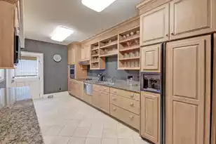 4145 Colonel Vanderhorst Cir, Mount Pleasant, SC 29466 - Photo 88