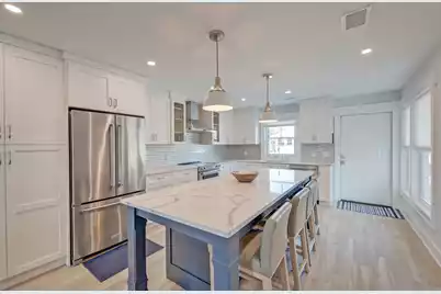 21 Beachside Drive, Isle Of Palms, SC 29451 - Photo 6