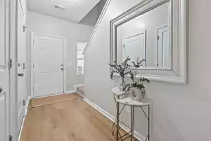 1086 Bennington Dr, Charleston, SC 29492 - Photo 4