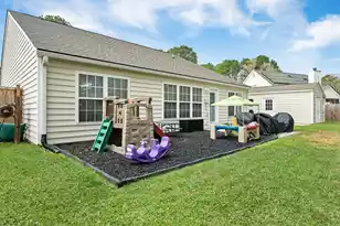 122 Thousand Oaks Cir, Goose Creek, SC 29445 - Photo 34