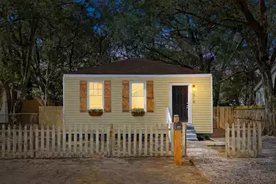2718 Surrey Drive E, North Charleston, SC 29405 - Photo 2