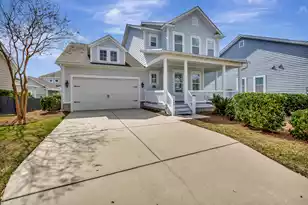 3663 Spindrift Dr, Mount Pleasant, SC 29466 - Photo 2