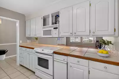 100 Hazel Drive, Summerville, SC 29483 - Photo 18