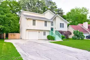 4608 Moss Ct, North Charleston, SC 29420 - Photo 1