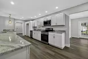 1863 Sandcroft Dr, Charleston, SC 29407 - Photo 10